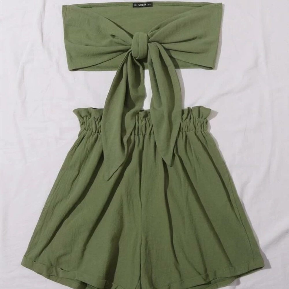 2 piece set olive green